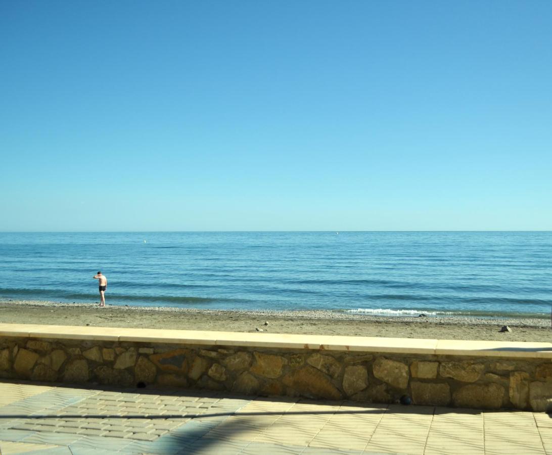 Maravilloso Estudio En Urbanizacion Centro Internacional En Algarrobo Costa A 50 Metros De La Playa Buitenkant foto