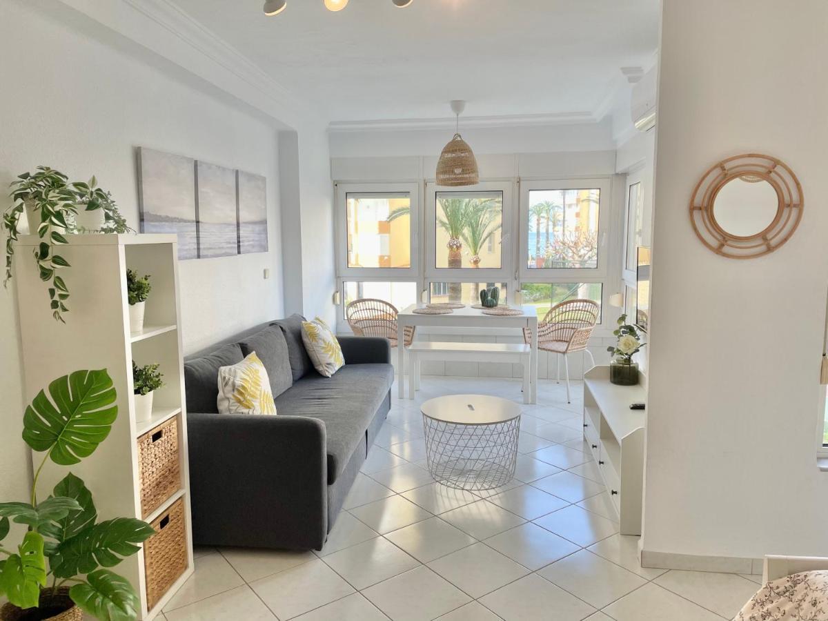Maravilloso Estudio En Urbanizacion Centro Internacional En Algarrobo Costa A 50 Metros De La Playa Buitenkant foto